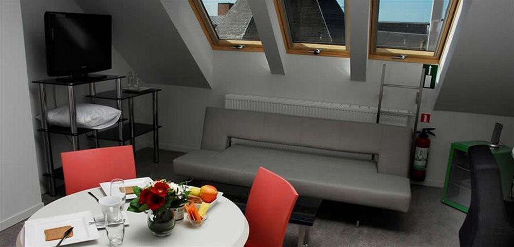 Guesthouse Ppp 헨트 외부 사진